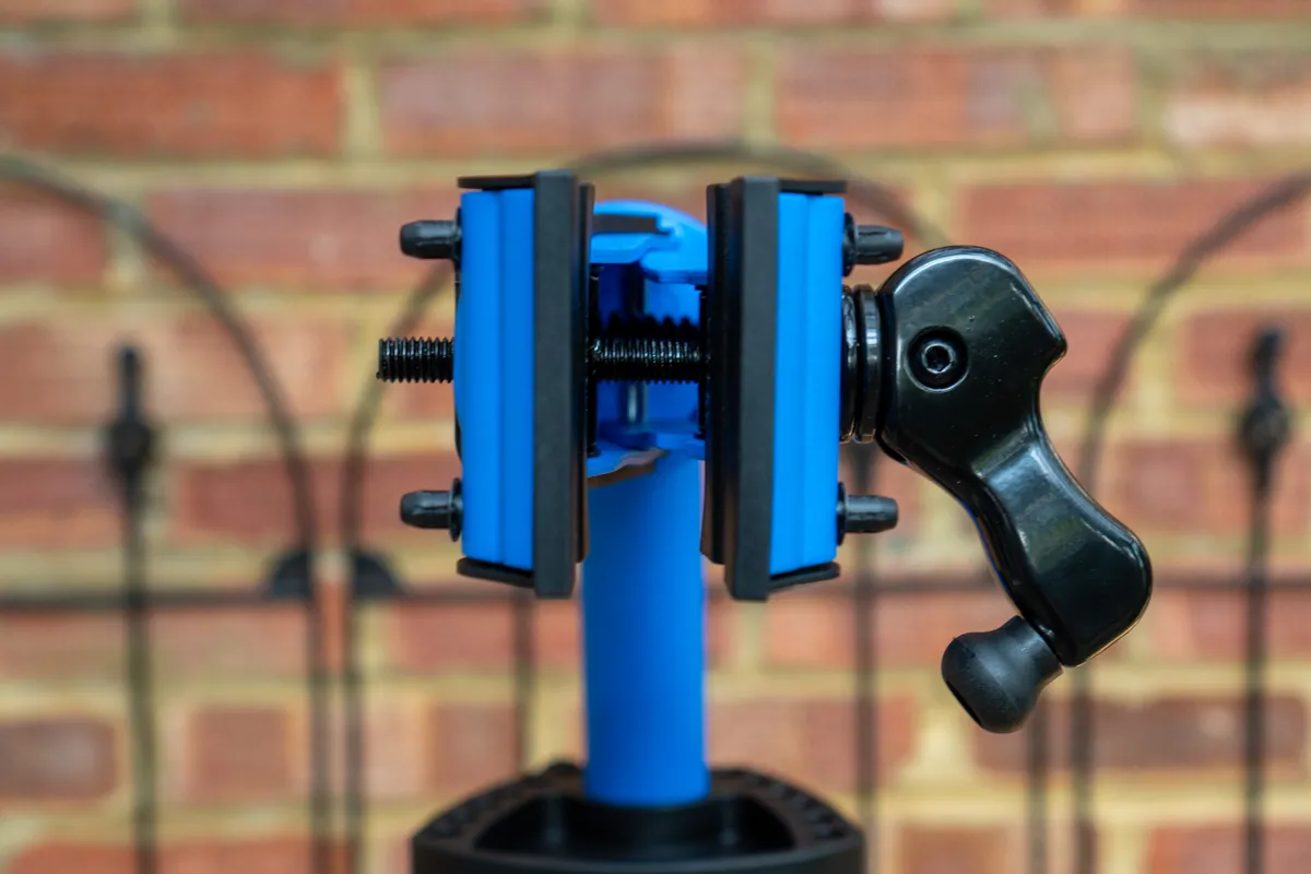 Park Tool PCS-10.3 Deluxe Home Mechanic Repair Stand [Rider Review