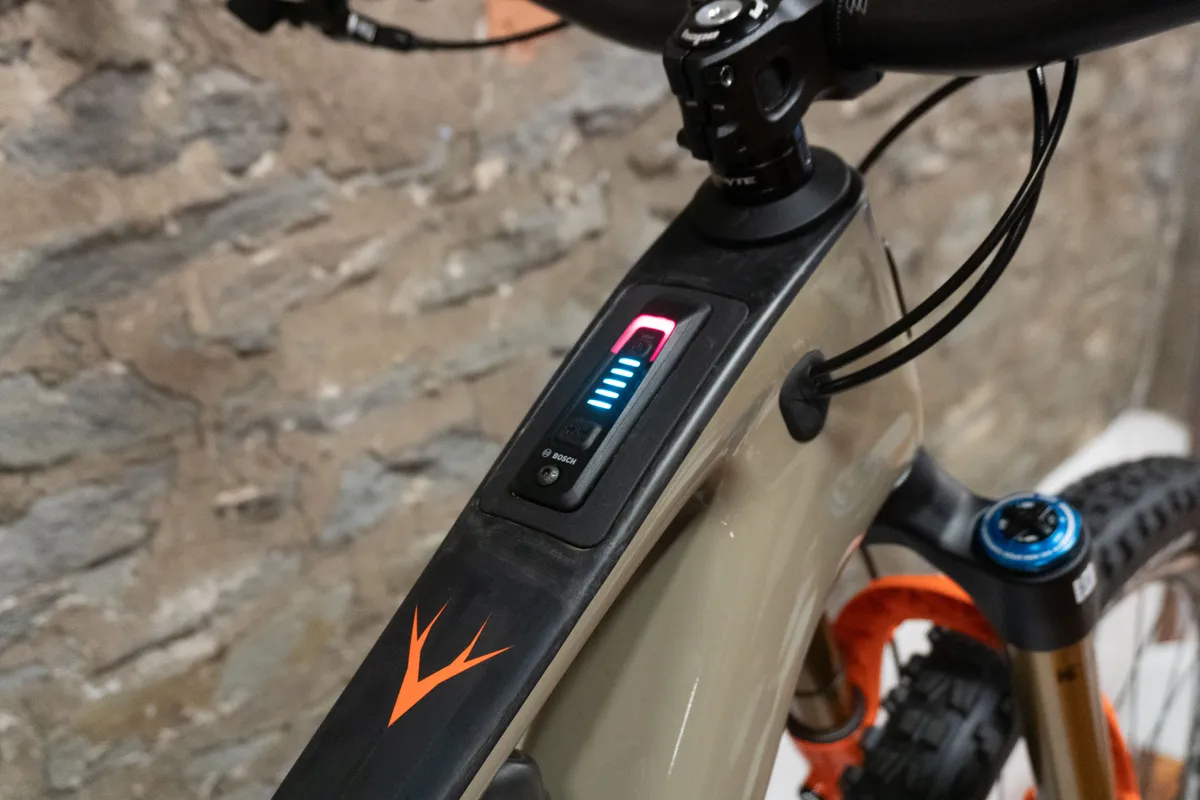 Whyte E-Lyte 150 Works with Bosch System Controller on top tube