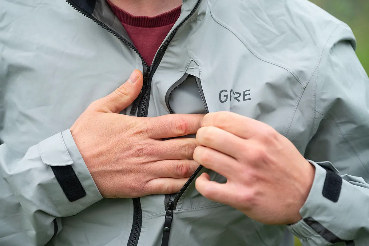 Gore Wear Gore-Tex Paclite jacket review