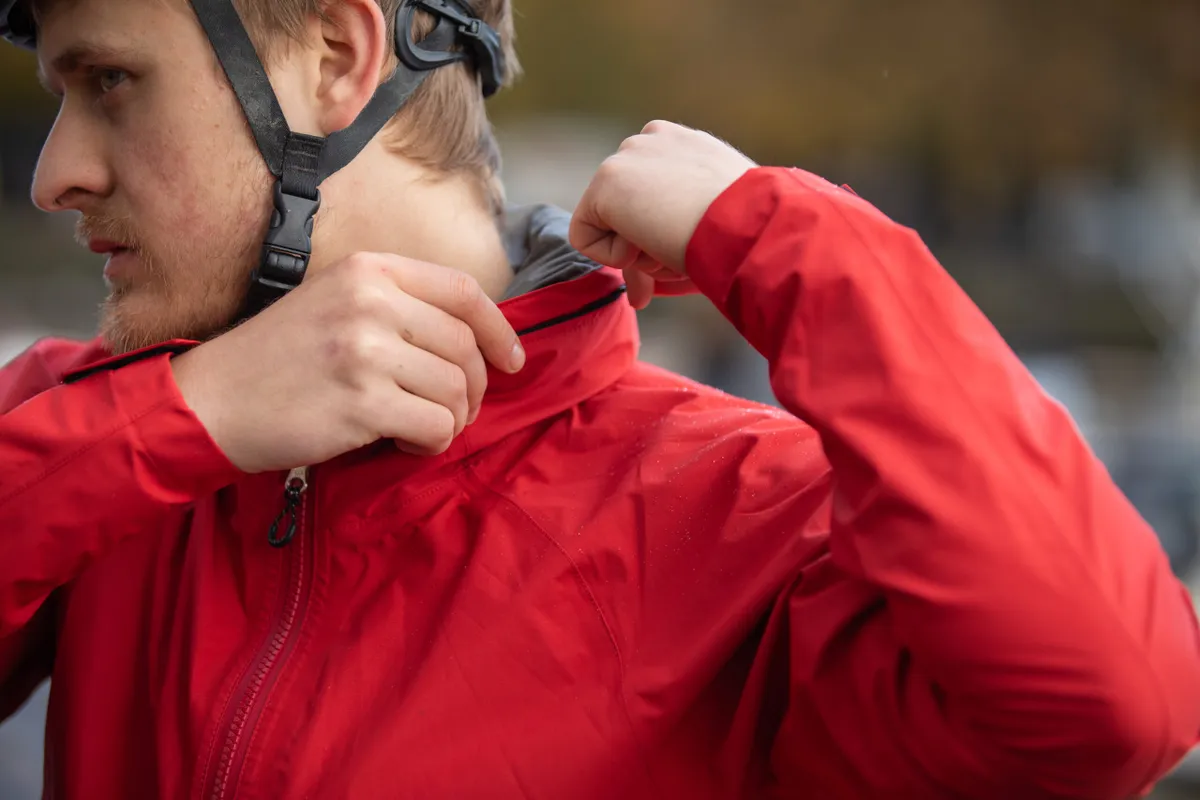 Oscar Huckle modelling Castelli Trail GT jacket