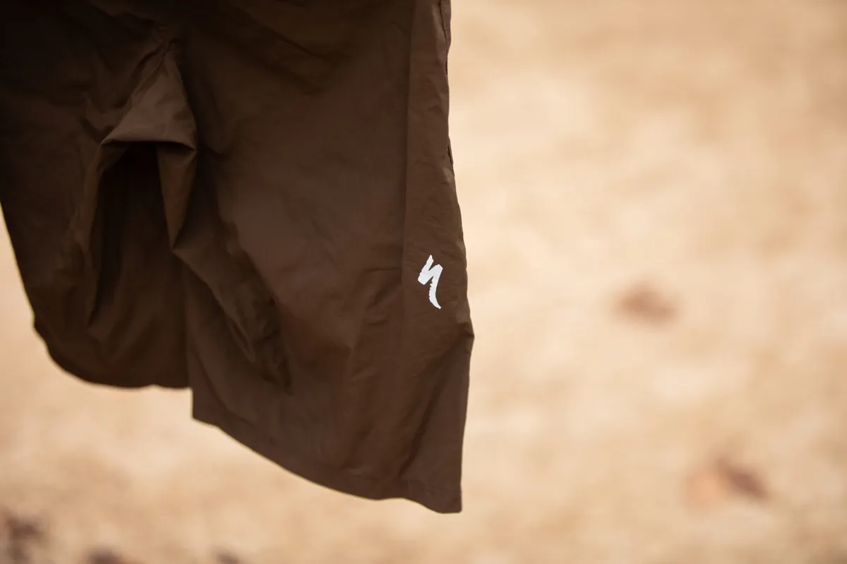 Picture of the Specialized ADV shorts logo