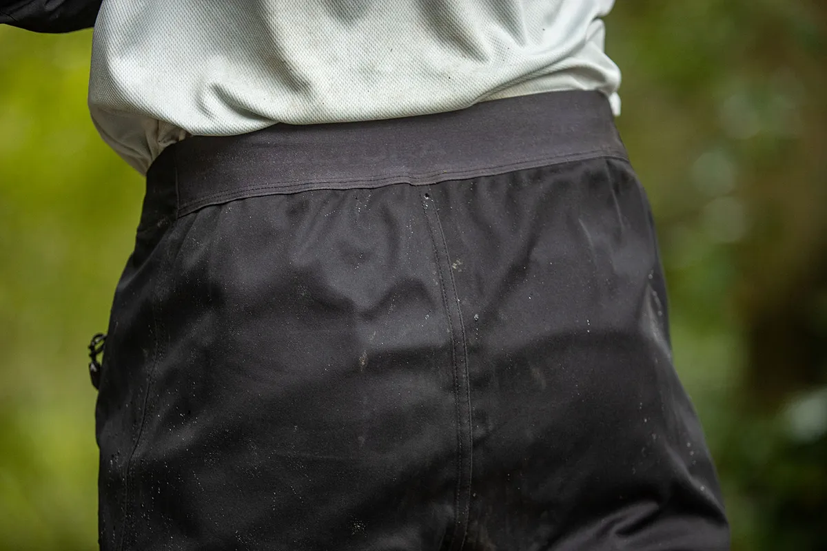 Altura Ridge Tier waterproof trouser for mountain bikers