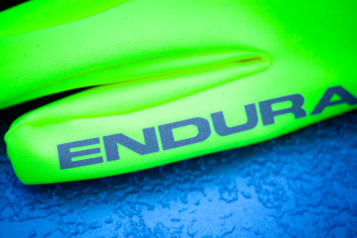 Endura Deluge Winter Gloves for road cyclists