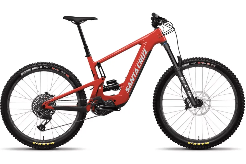 Red Santa Cruz Heckler 9 C MX S mountain bike product shot.