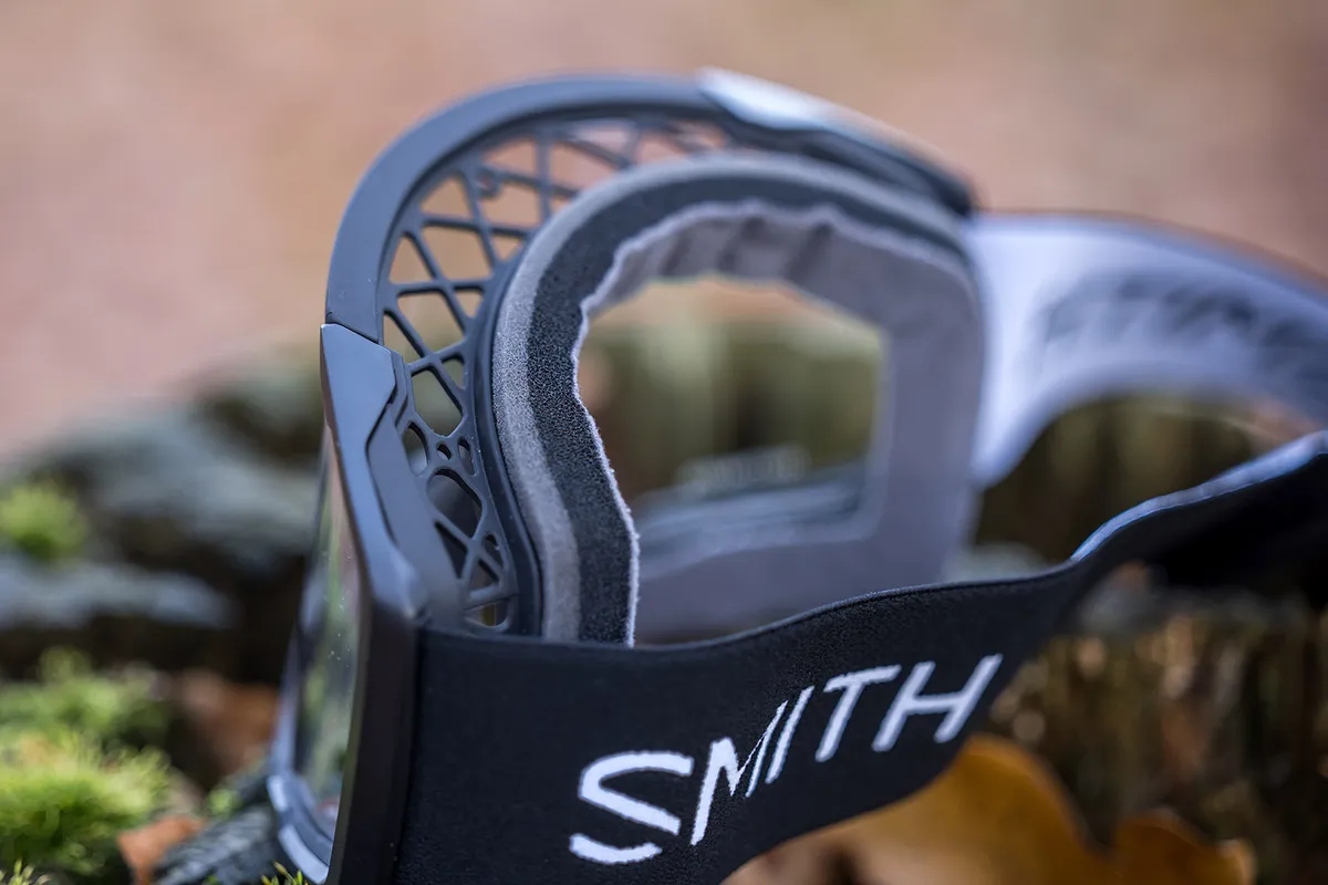 Smith Rhythm MTB goggles for mountain bikers