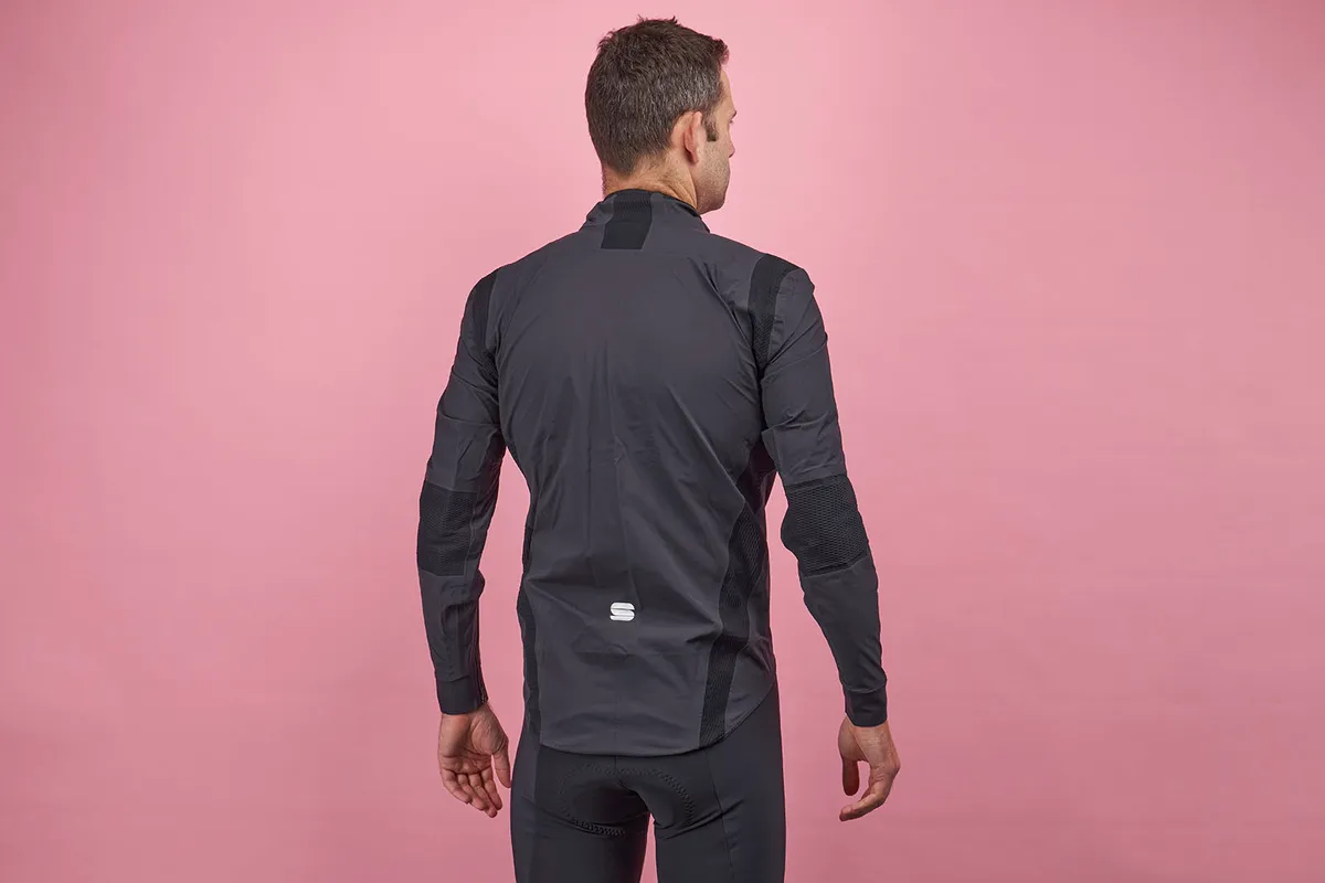 Sportful Aqua Pro Jacket for road cyclists