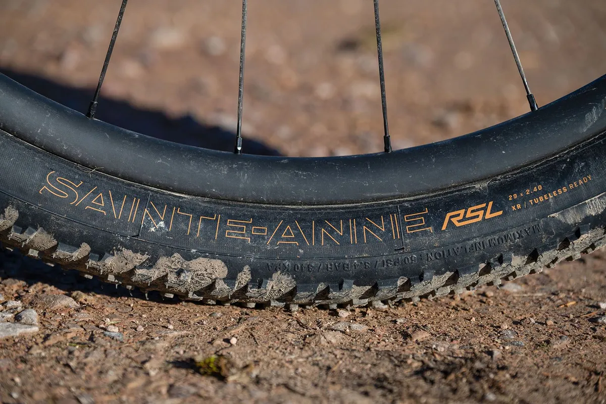 Trek Supercaliber SLR 9.9 XX AXS Gen 2 full suspension mountain bike with Bontrager Saint-Anne tyres