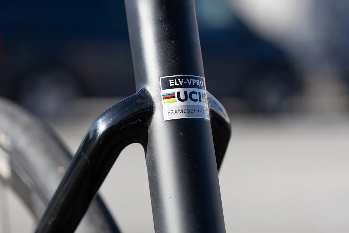 Elves Vanyar Pro Disc road bike