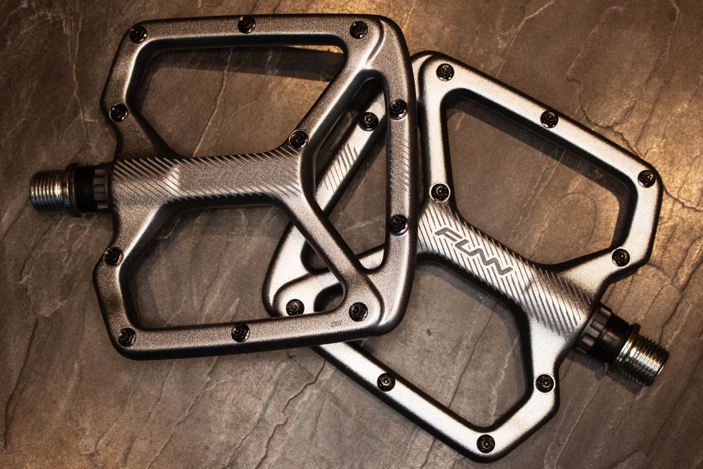 Funn Python flat pedals
