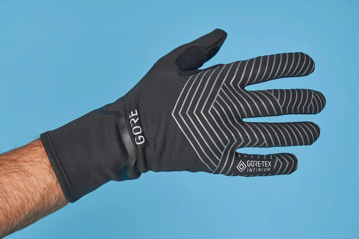 Gore C3 Gore-Tex Infinium Stretch Mid Gloves for road cyclists