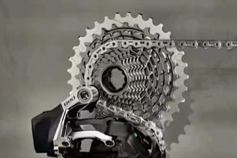 Leaked SRAM Red AXS cassette