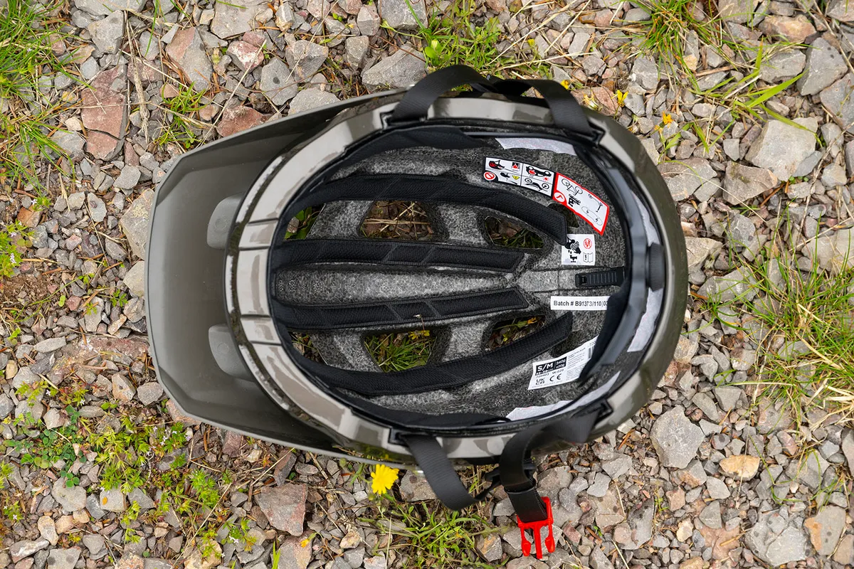 Pinnacle MTB Helmet