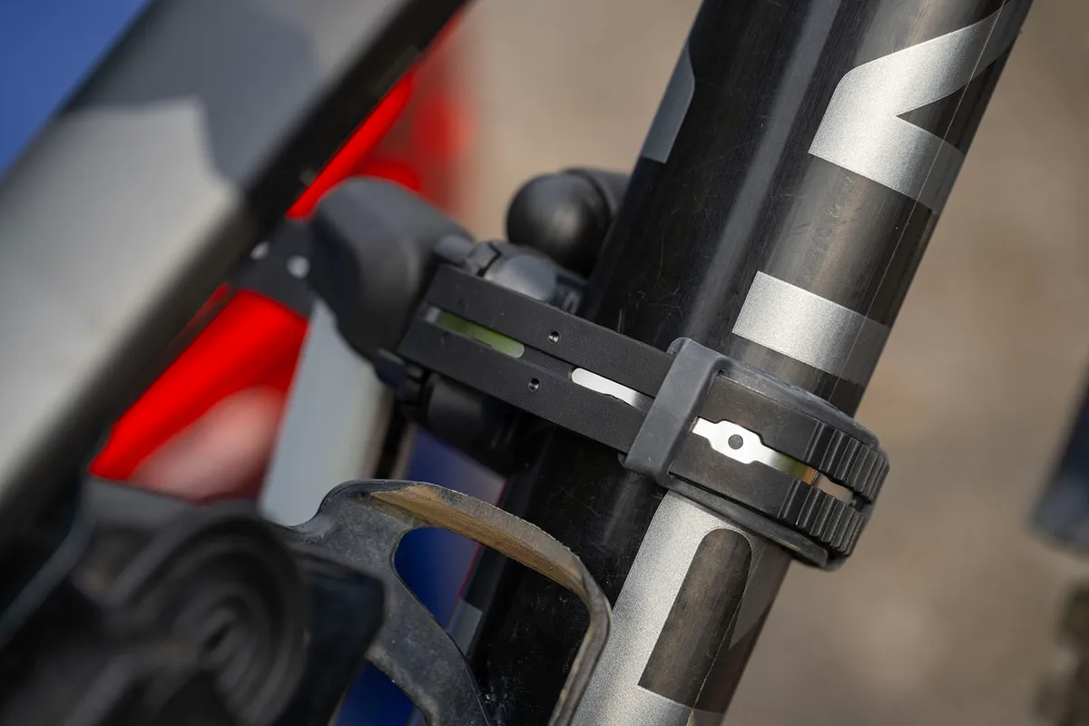 Thule Epos 2-bike platform tow bar mounted bike rack
