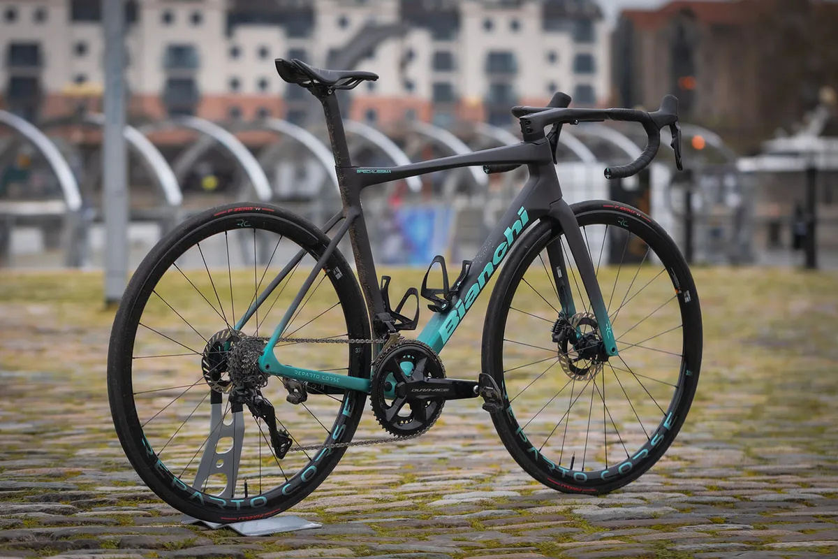 Angled pack shot of the Bianchi Specialissima RC aero road bike