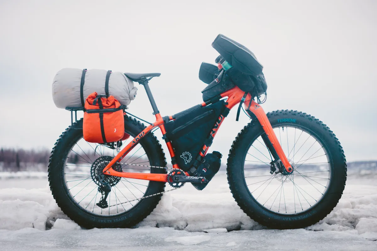 Lael Wilcox's Corvus Akio fat bike for the Iditarod Trail Invitational