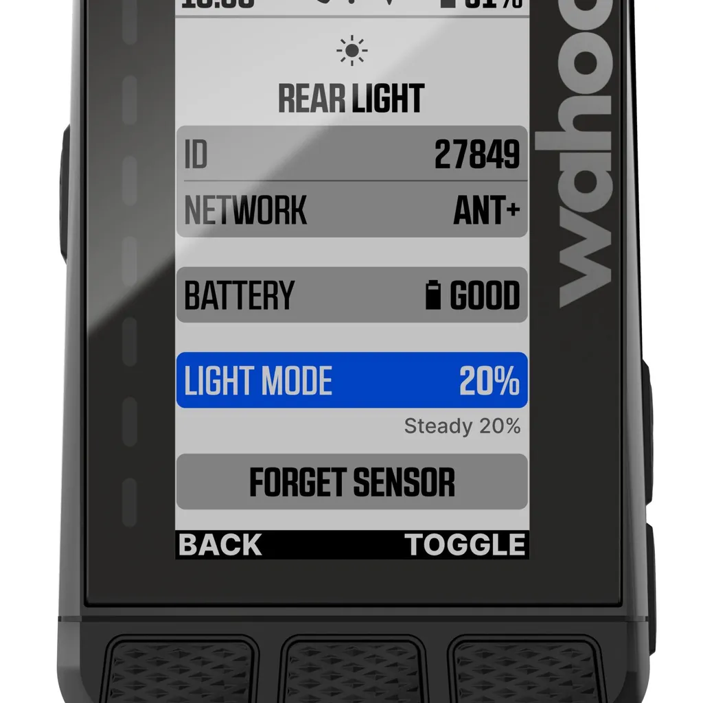 Photo of Wahoo Elemnt Bolt showing Light Control feature
