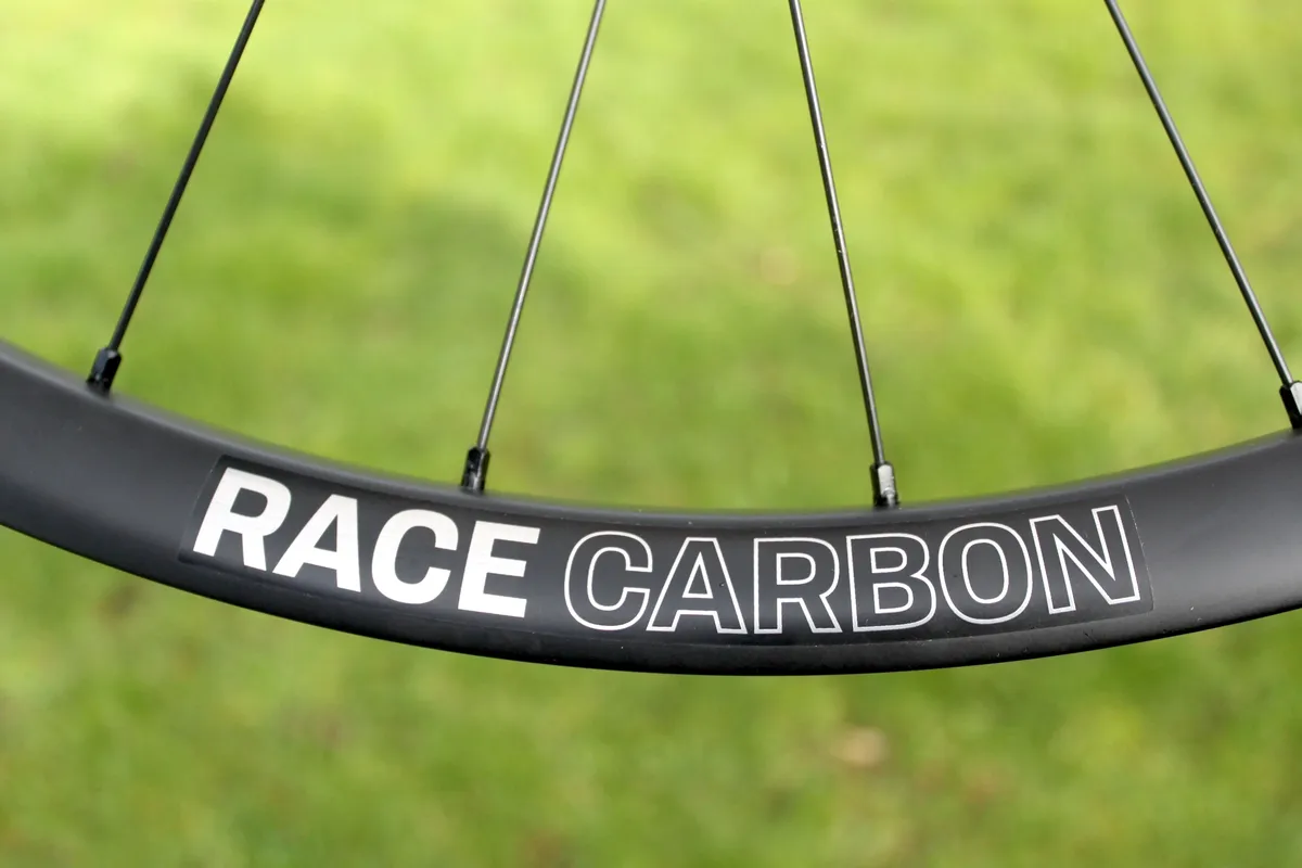 ethirteen Grappler Race Carbon Enduro rim profile
