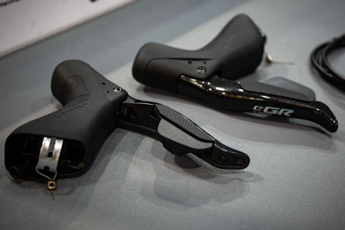 Shifters from the L-Twoo eGR electronic gravel groupset