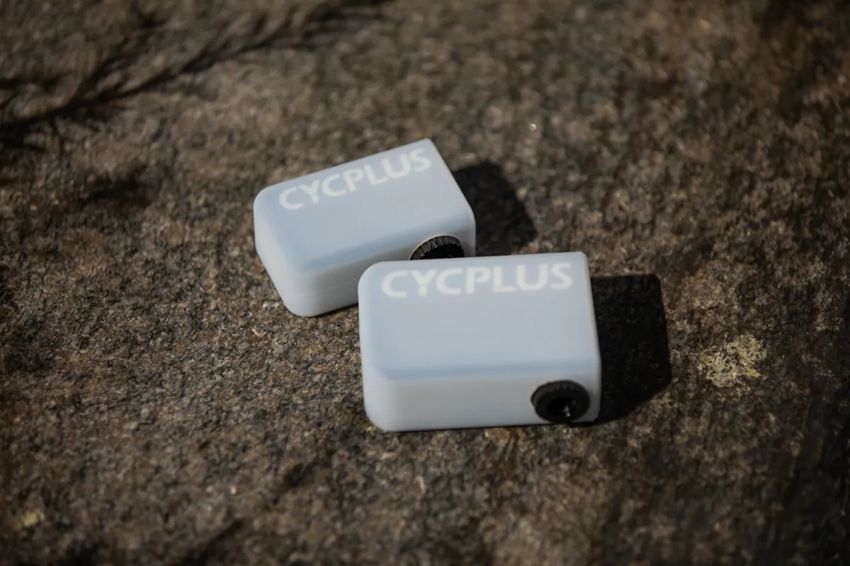 Cycplus AS2 Pro and AS2 Pro Max electric bike pumps