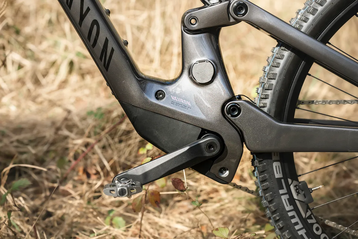 Canyon Neuron ONfly CF full sus eMTB