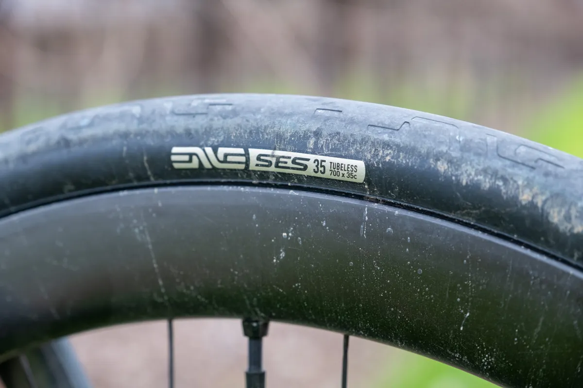 ENVE SES 35c tubeless tyre on ENVE Fray endurance road bike