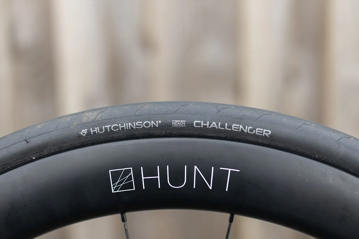 Hutchinson Challenger Tubeless road tyre