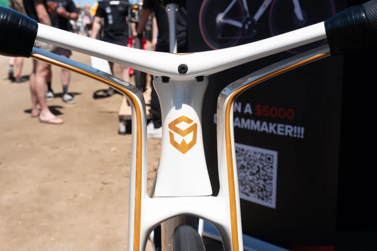 Sava STJARN 8.0:Dream Maker integrated aero road bike 2
