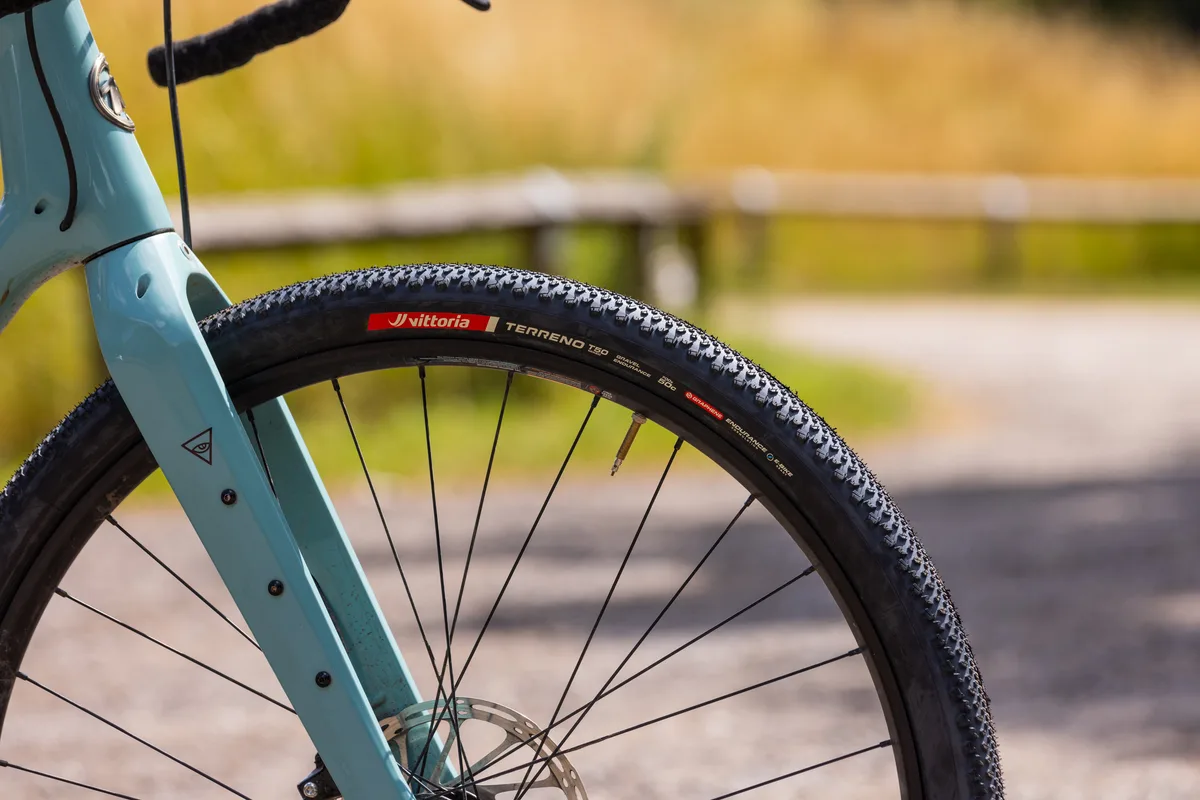 Pneu Vélo Gravel Vittoria Terreno T50 Mixte - 700x45mm - Pliable Tubeless Ready - Neuf
