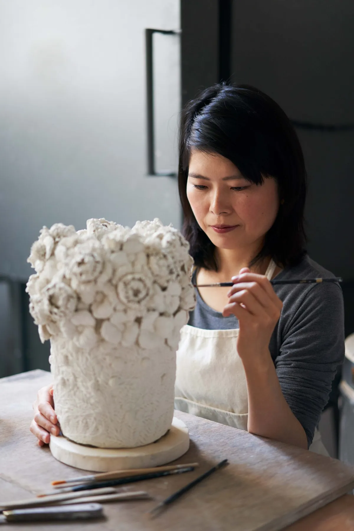 Hitomi Hosono's porcelain