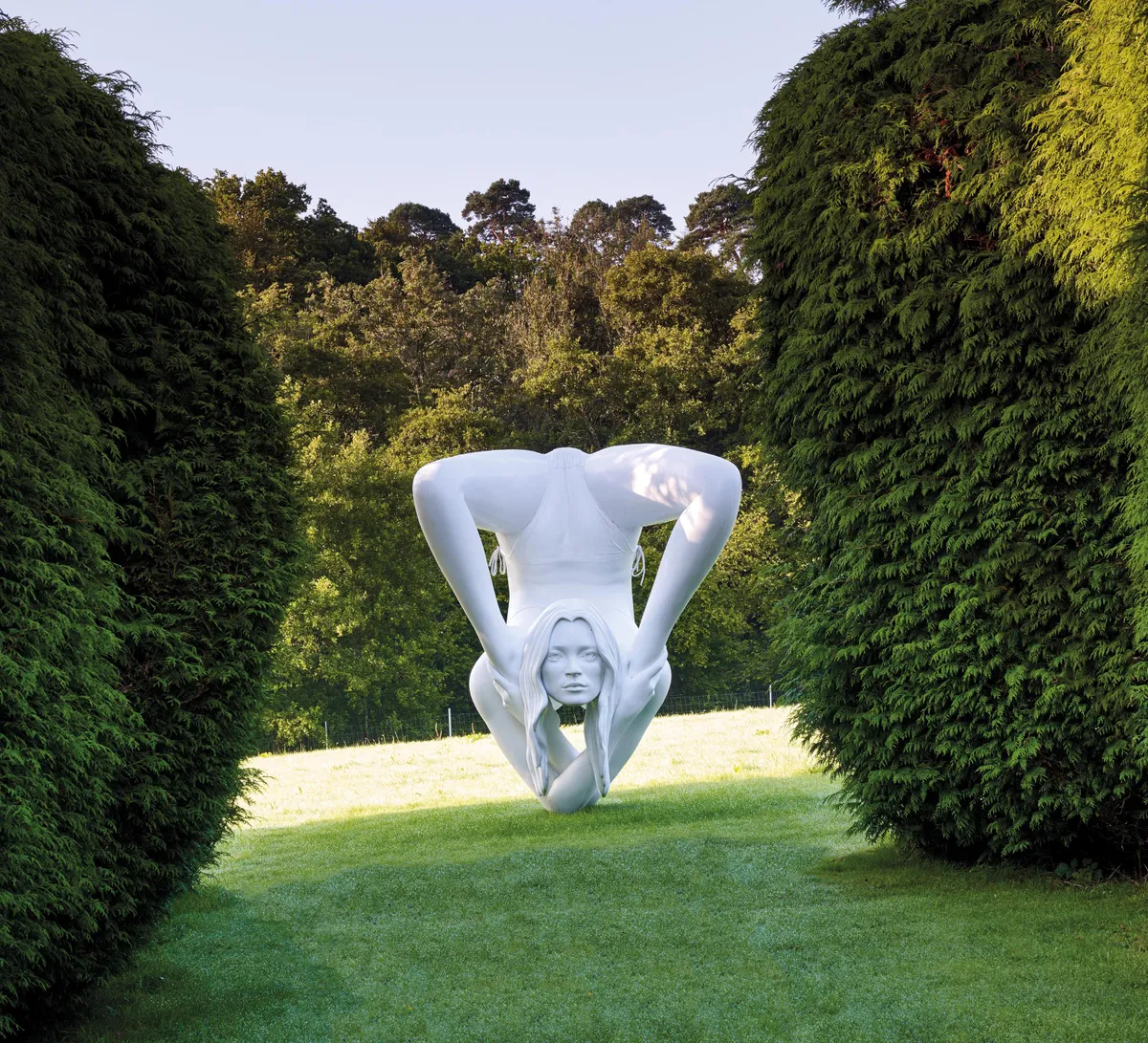 Myth Venus sculpture of Kate Moss by Marc Quinn