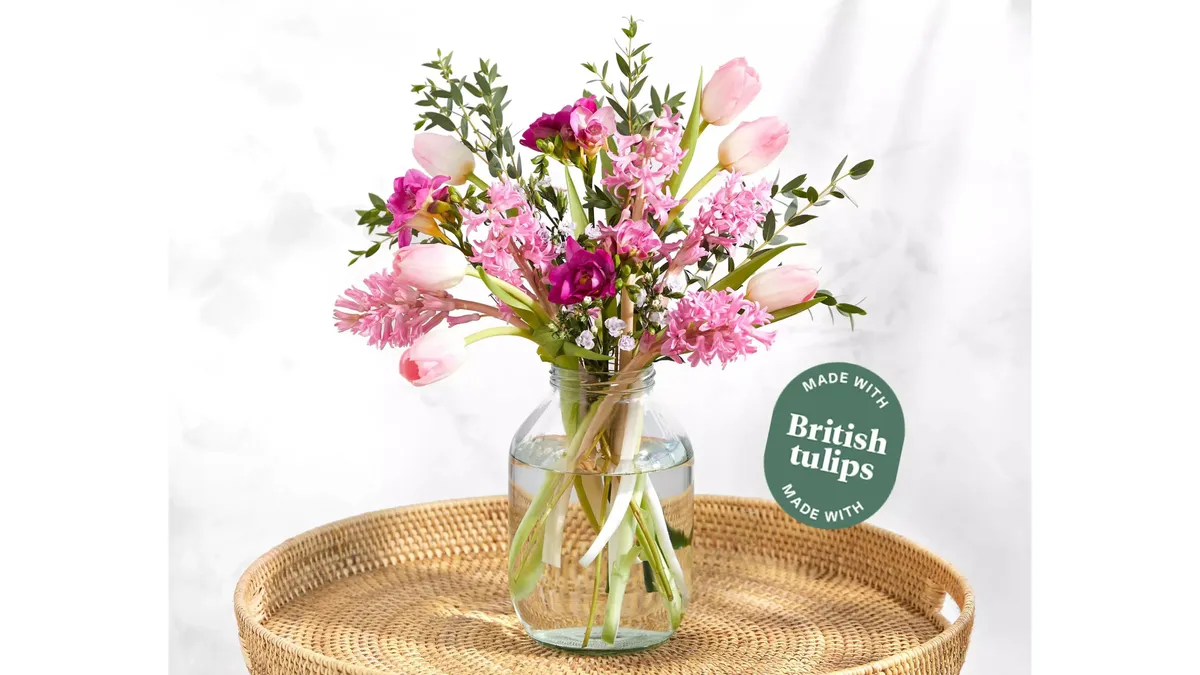Pink flower bouquet in a vase