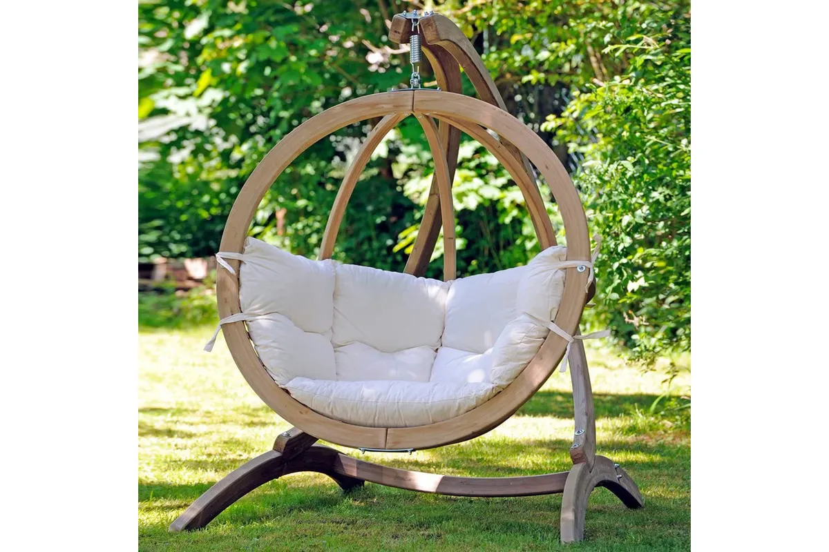 AMAZONAS globo garden hanging chair and stand in natural cream