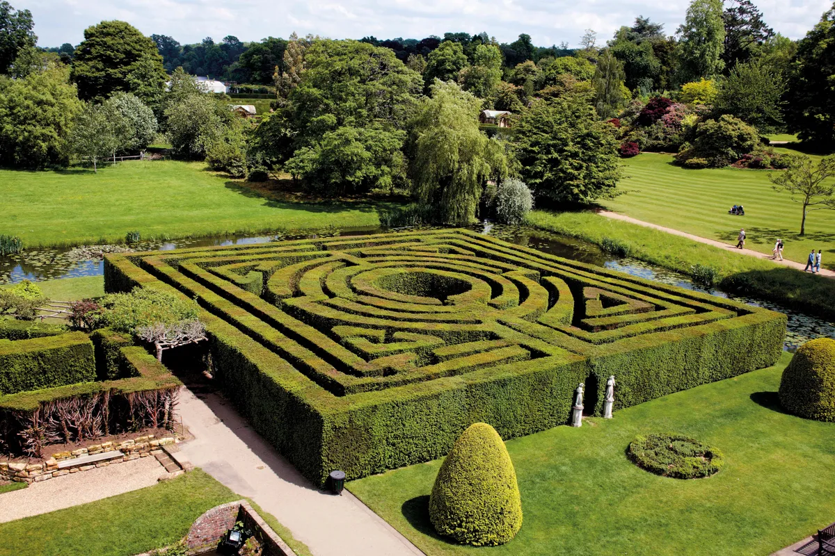 Hever Castle maze