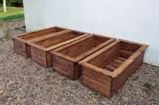 Charles Taylor 4pc Extra Large Trough Set on gravel