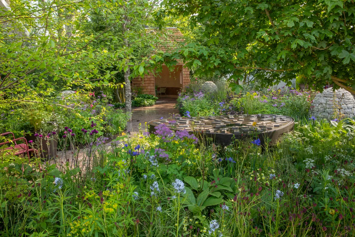 Chelsea Flower Show Garden 2023: Horatio's Garden. Designed by Charlotte Harris and Hugo Bugg. Sponsored by Horatio's Garden and Project Giving Back