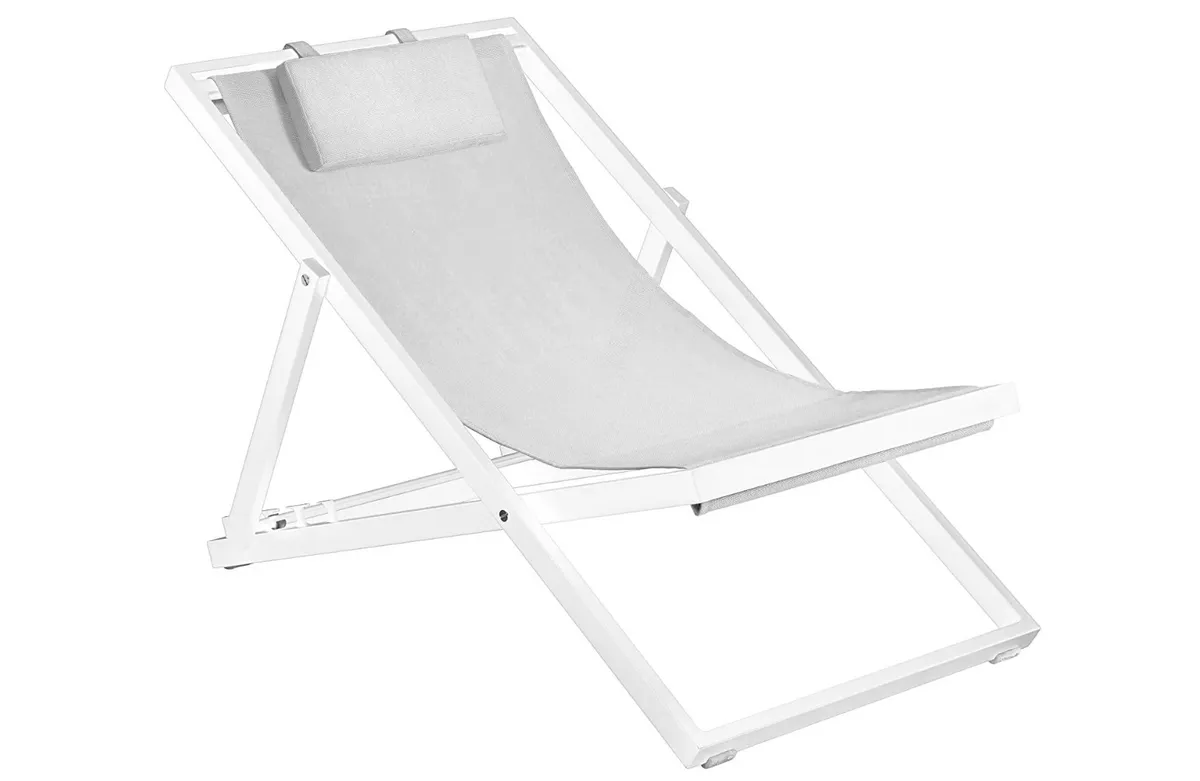 White deck chair