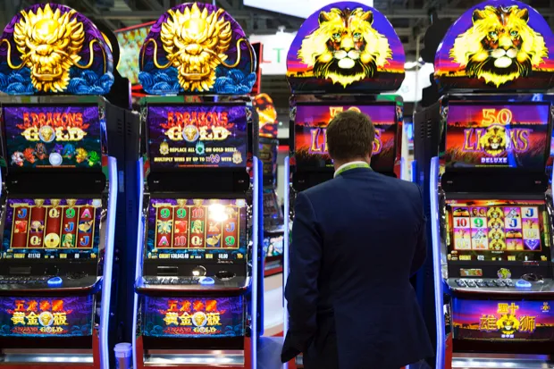 Social media apps use similar tools to those employed by casinos to keep you scrolling through your feed © Getty Images