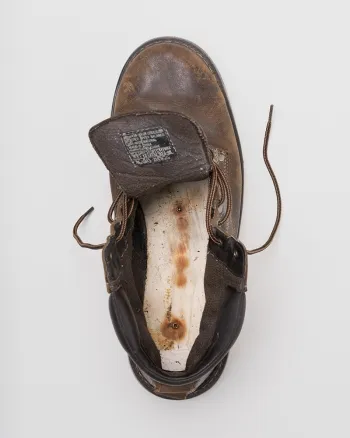 Boot worn by Justin Gauger the day he was struck by lightning © William LeGoullon