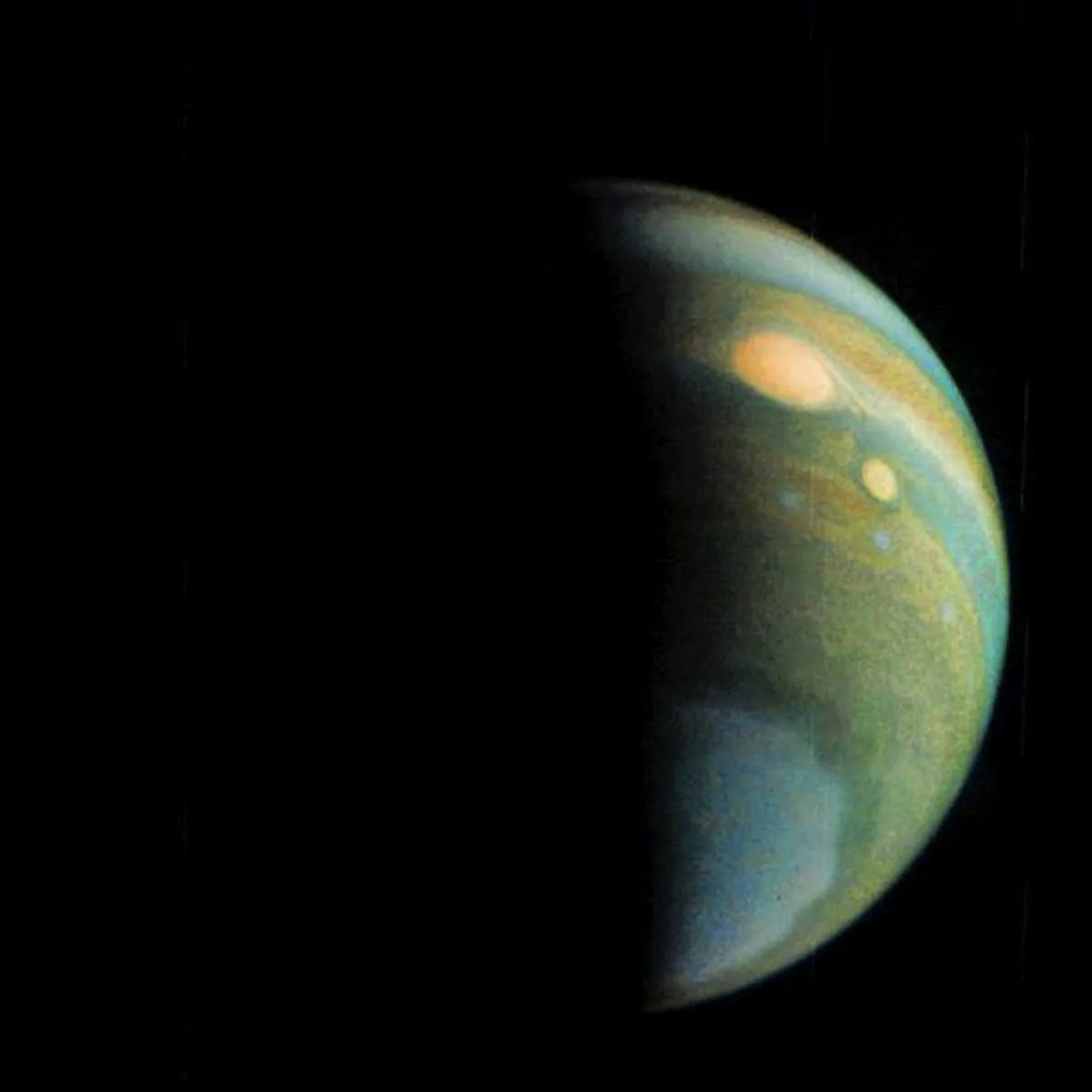 Jupiter in false colour © NASA/JPL-Caltech/SwRI/MSSS/Gerald Eichstaedt