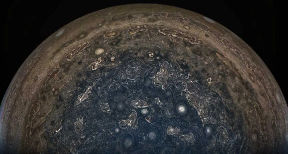 Jupiter's southern storms © NASA/JPL-Caltech/SwRI/MSSS/John Landino