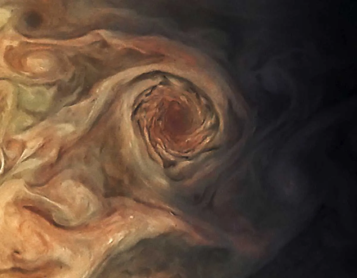 Jovian storm © NASA/JPL-Caltech/SwRI/MSSS/Jason Major