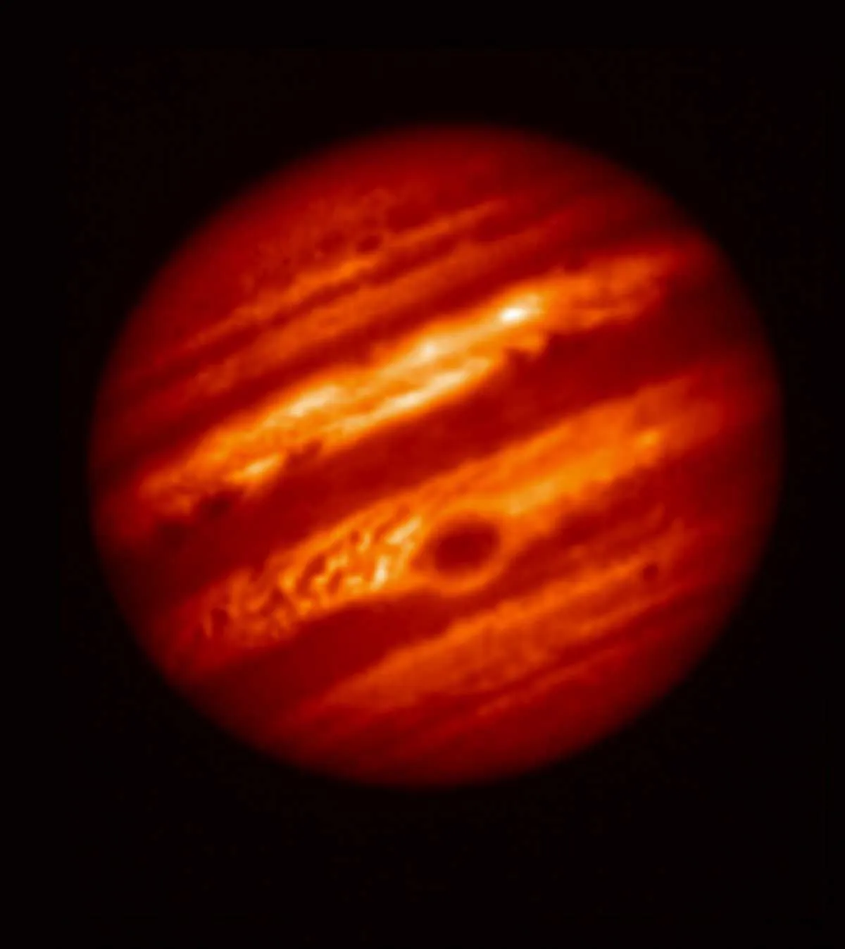 Jupiter and the Great Red Spot, mid-infrared © NAOJ/NASA/JPL-Caltech