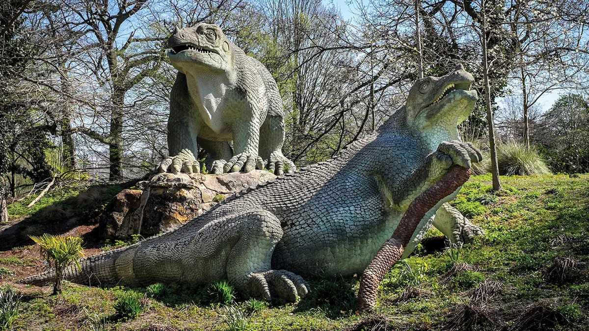 The dinosaurs in Crystal Palace Park look quite different to how we visualise the animals today © Alamy