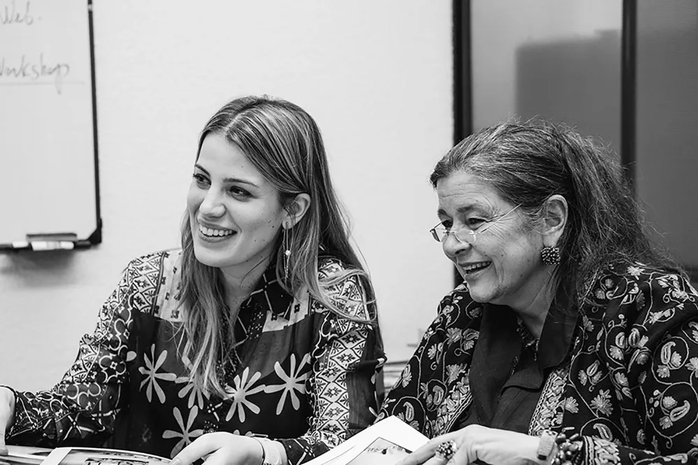 Julieta Villegas (left) and Nathalie Charpak at the Fundación Canguro – the Kangaroo Foundation – in Bogotá, Colombia. © Juliana Gómez