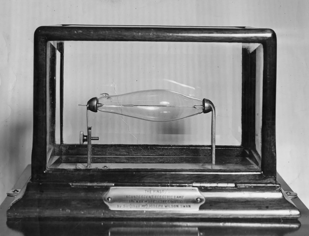 Joseph Swan's first light bulb
