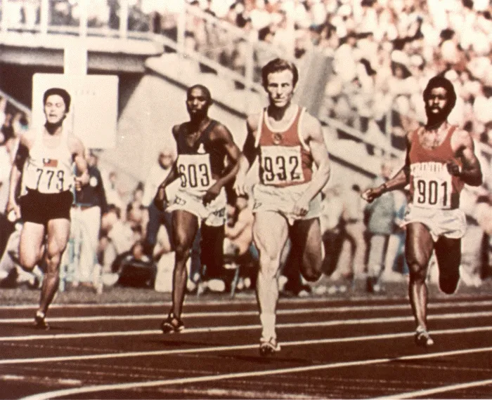 Spriters Valeri Borzov of the USSR in the lead of the Olympics