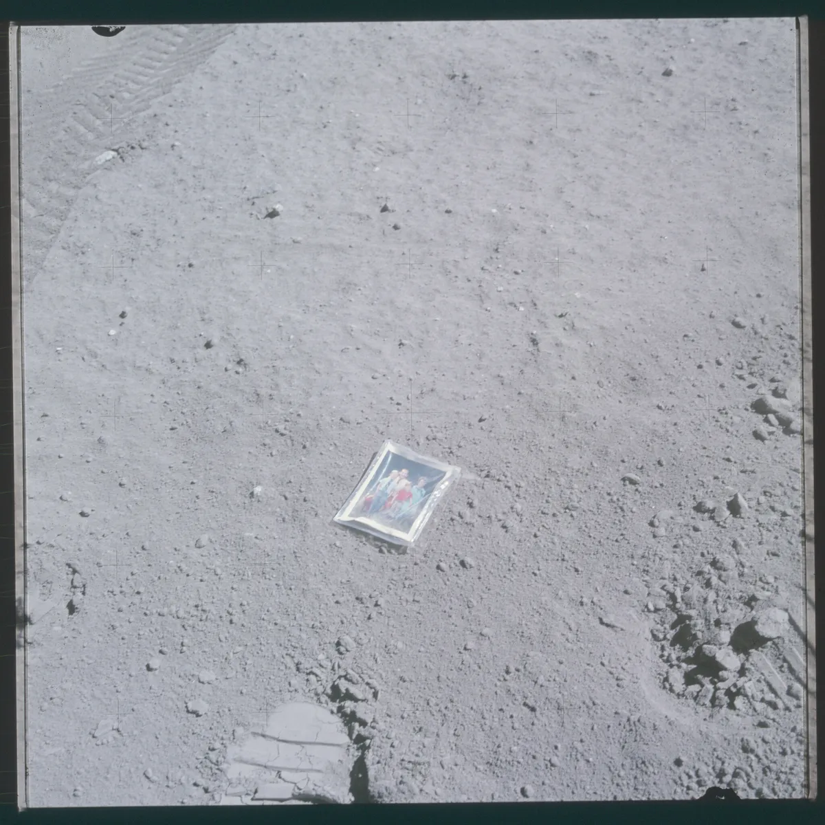 AS16-117-18841 - Apollo 16 Hasselblad image from film magazine 117/F - EVA-3