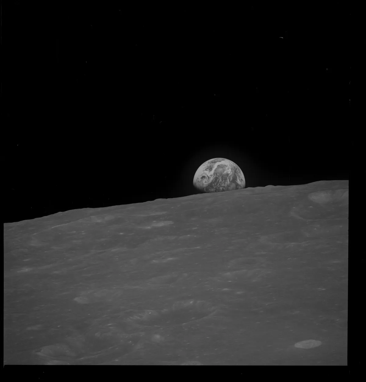AS08-13-2329 - Apollo 8 Hasselblad image from film magazine 13/E - Lunar Orbit, Trans-Earth Coast