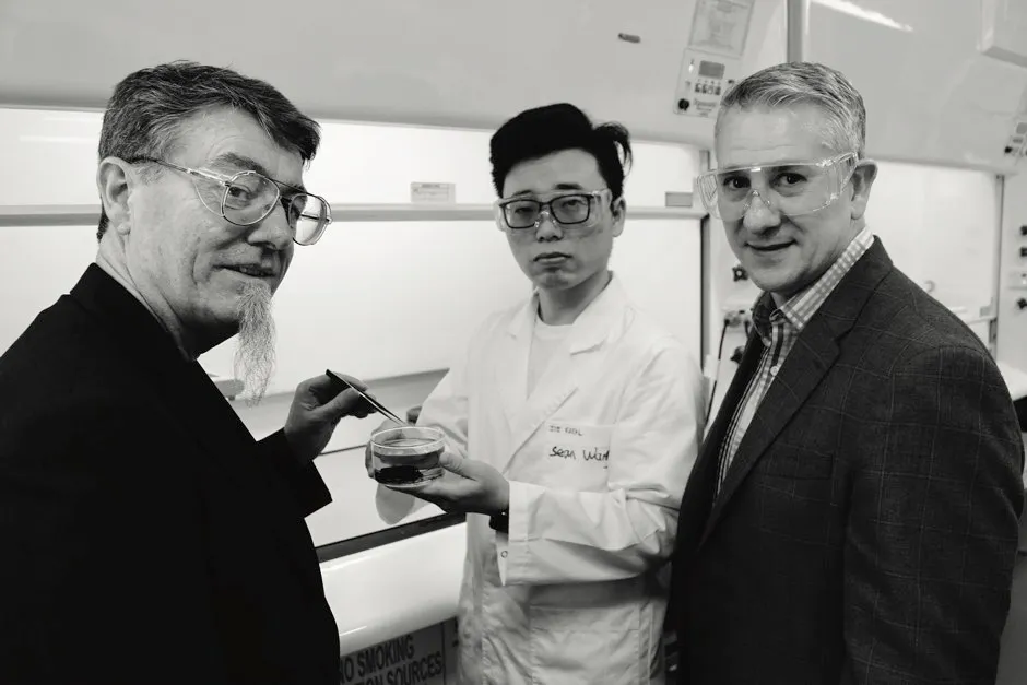 Prof Gordon Wallace (left) and Prof Mario Romero-Ortega (right) © ARC Centre for Electrochemical Science