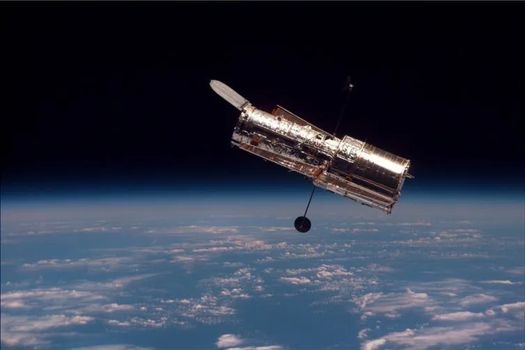 Hubble Space Telescope © NASA